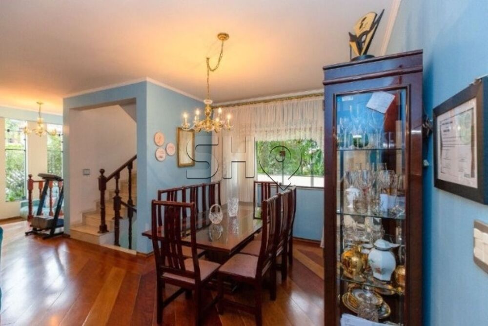 Sobrado, 4 quartos, 393 m² - Foto 4