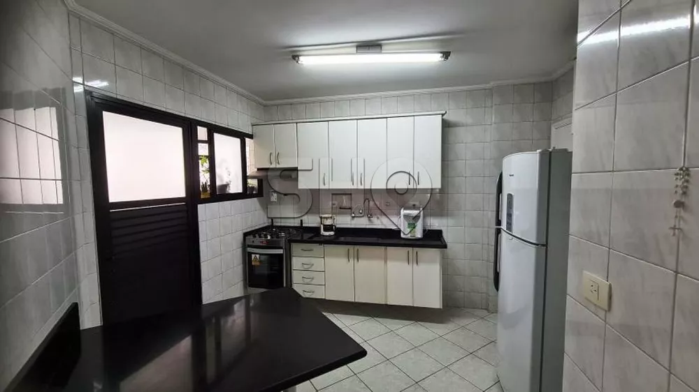 Apartamento à venda com 3 quartos, 115m² - Foto 9