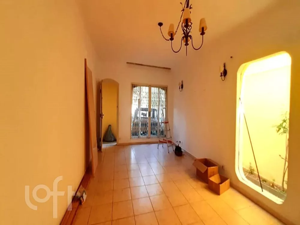 Casa à venda com 3 quartos, 175m² - Foto 2