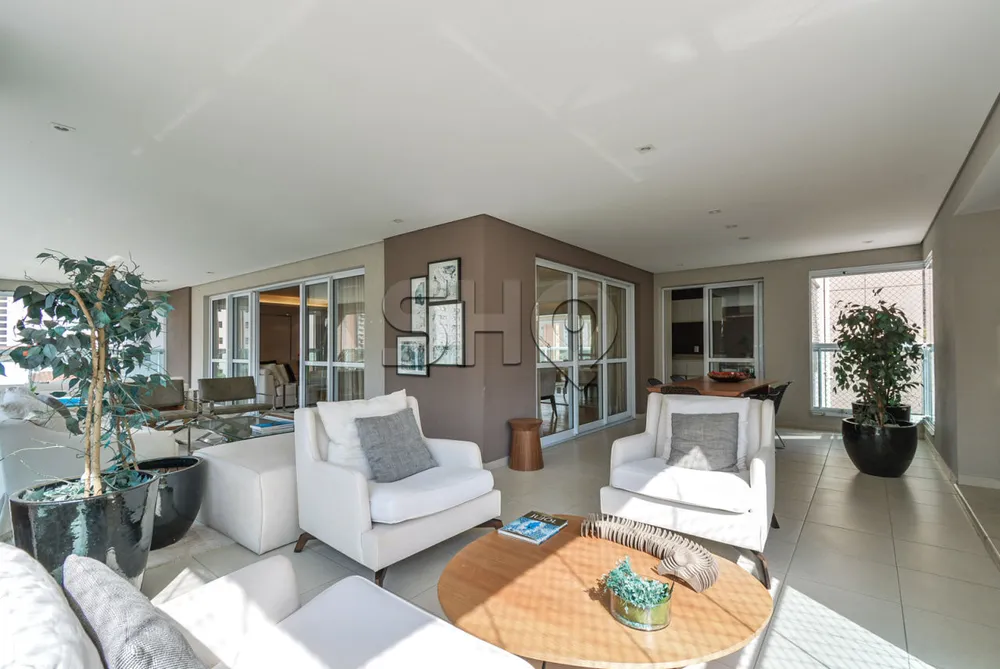 Apartamento, 3 quartos, 268 m² - Foto 2