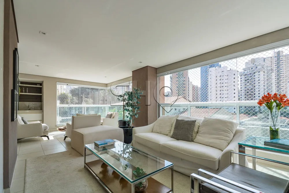 Apartamento, 3 quartos, 268 m² - Foto 1