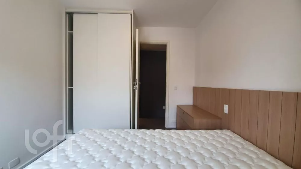 Apartamento à venda com 1 quarto, 48m² - Foto 2