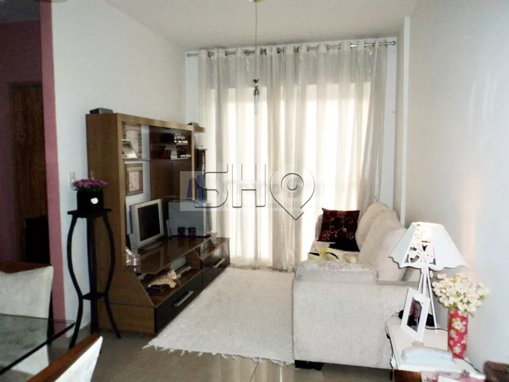 Apartamento à venda com 2 quartos, 62m² - Foto 1