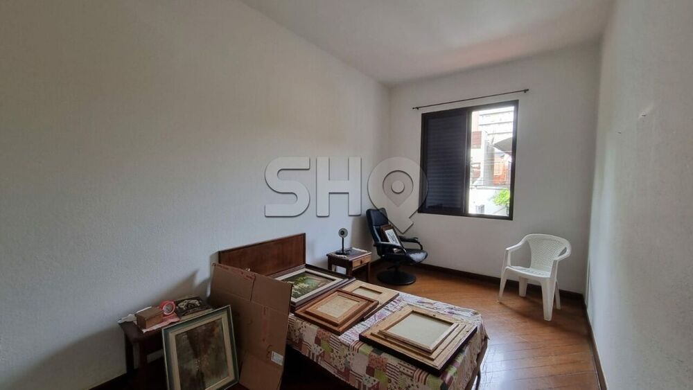 Casa Comercial à venda com 3 quartos, 276m² - Foto 8