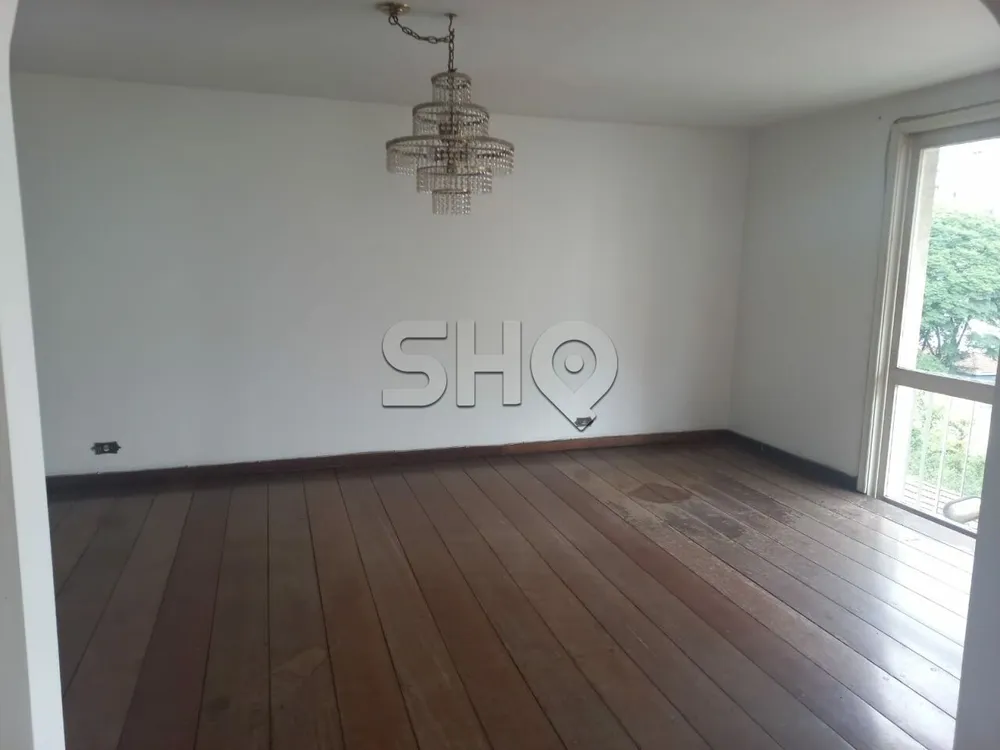 Apartamento, 3 quartos, 242 m² - Foto 1