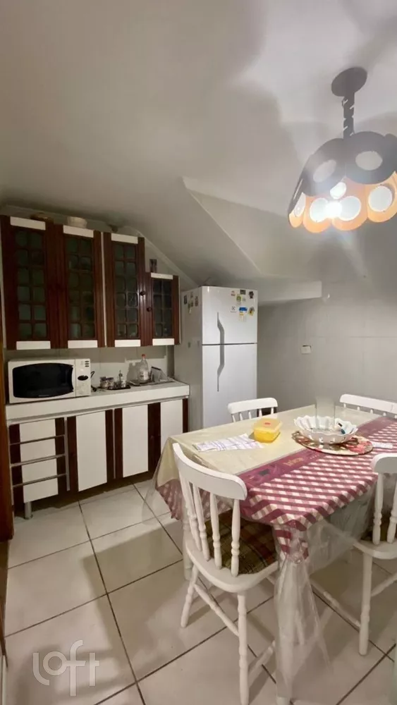 Casa à venda com 3 quartos, 149m² - Foto 7