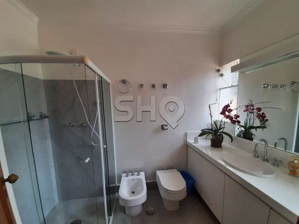 Sobrado, 4 quartos, 455 m² - Foto 1