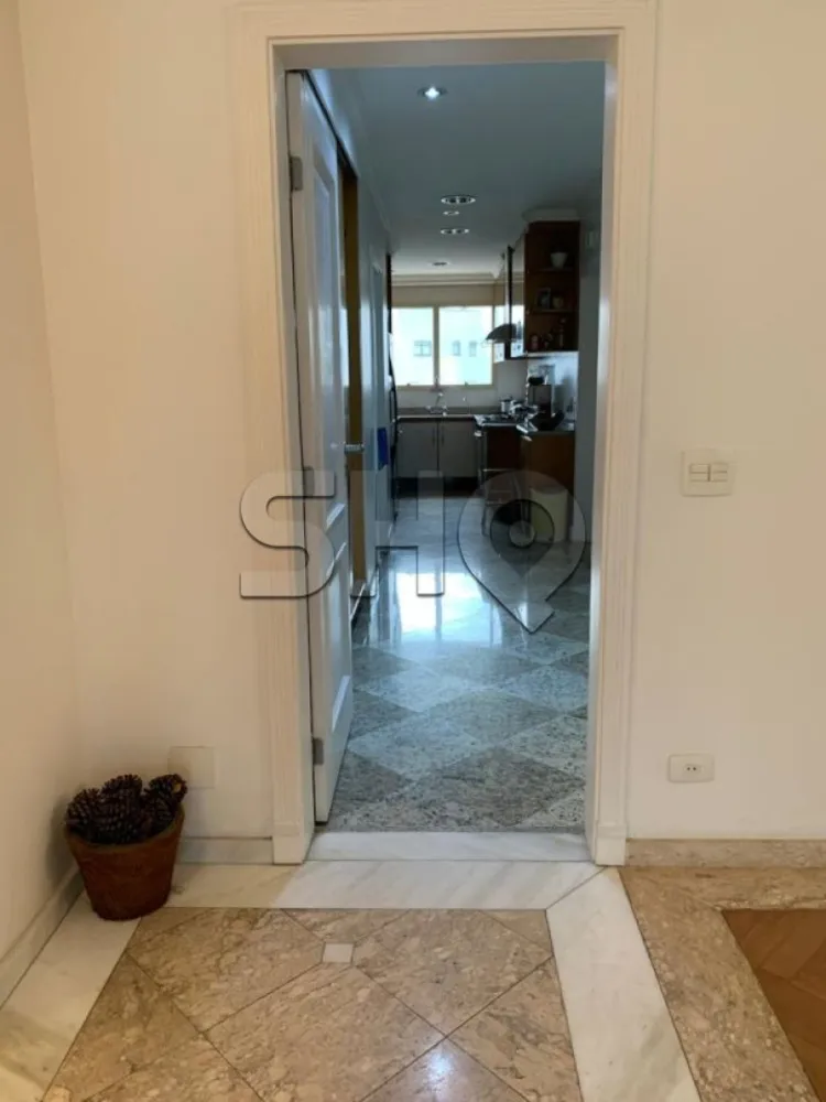 Apartamento, 4 quartos, 208 m² - Foto 2