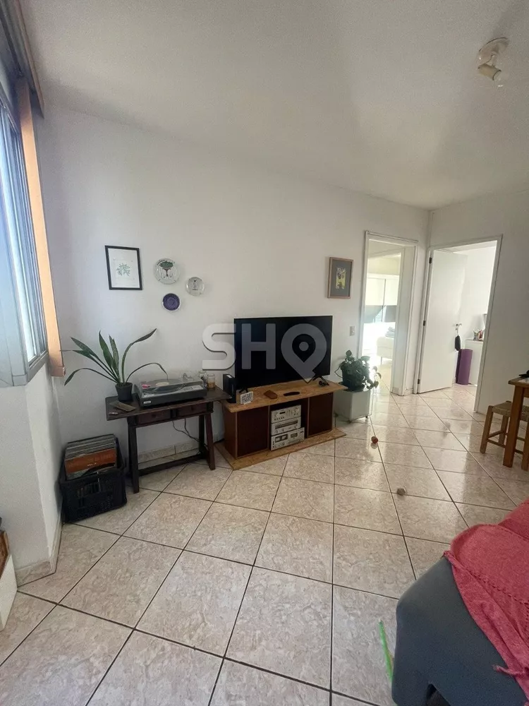 Apartamento à venda com 2 quartos, 63m² - Foto 4