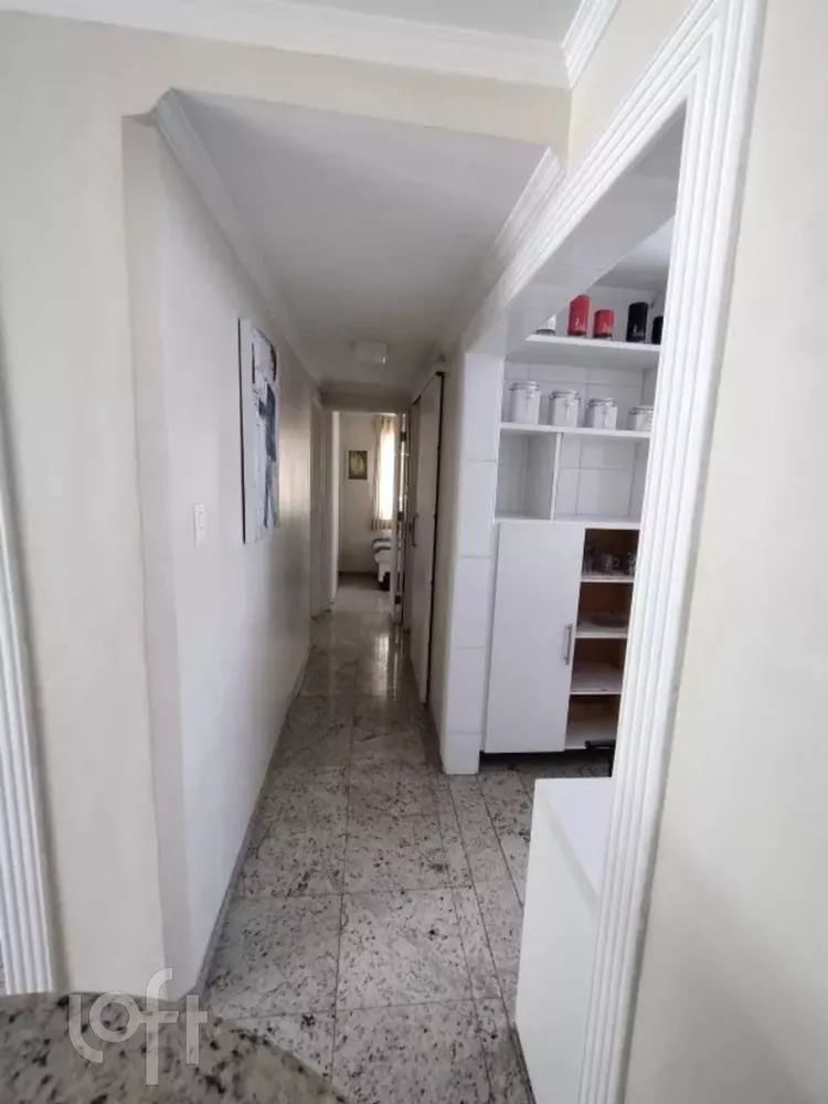 Apartamento à venda com 2 quartos, 65m² - Foto 2