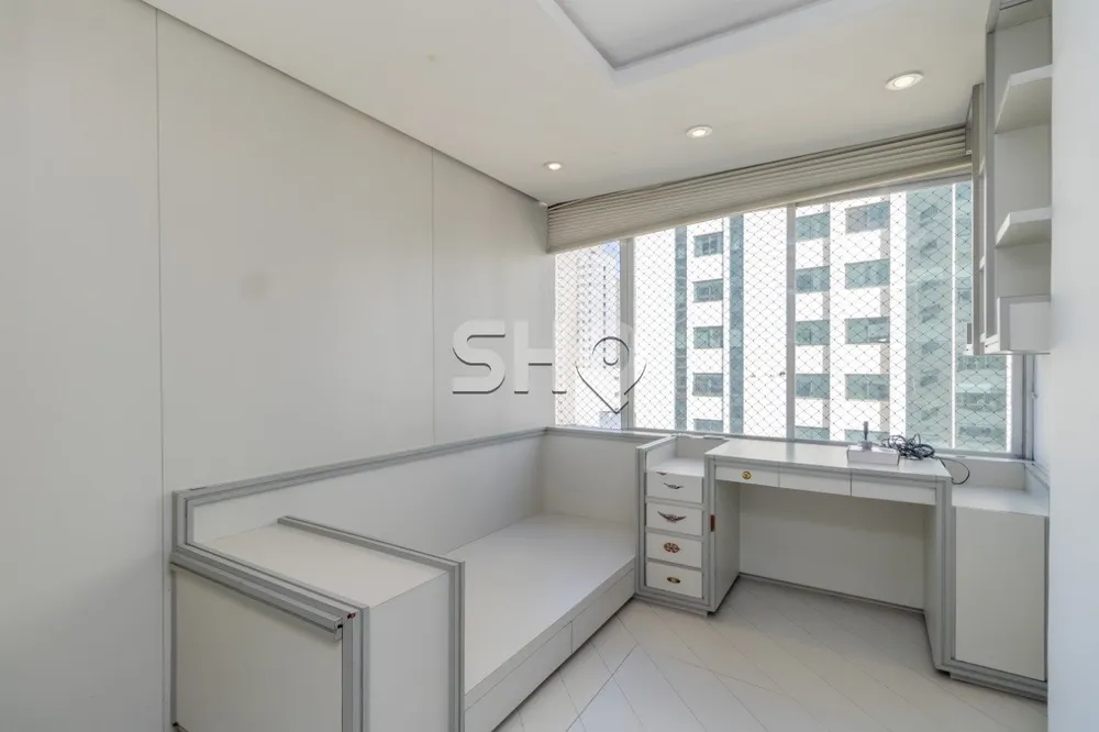 Apartamento, 4 quartos, 238 m² - Foto 11