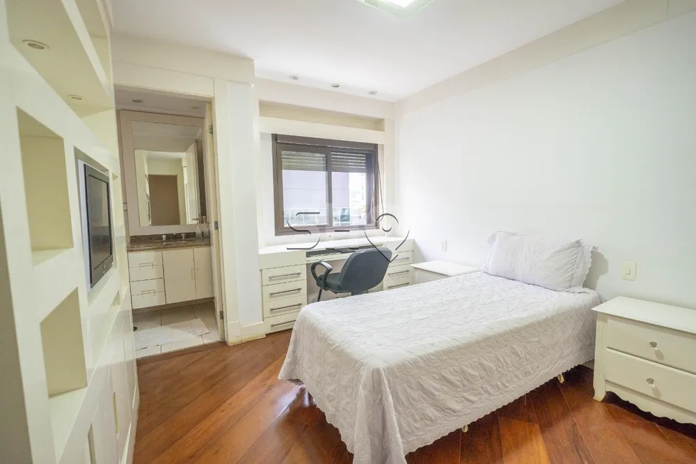 Apartamento, 4 quartos, 235 m² - Foto 8