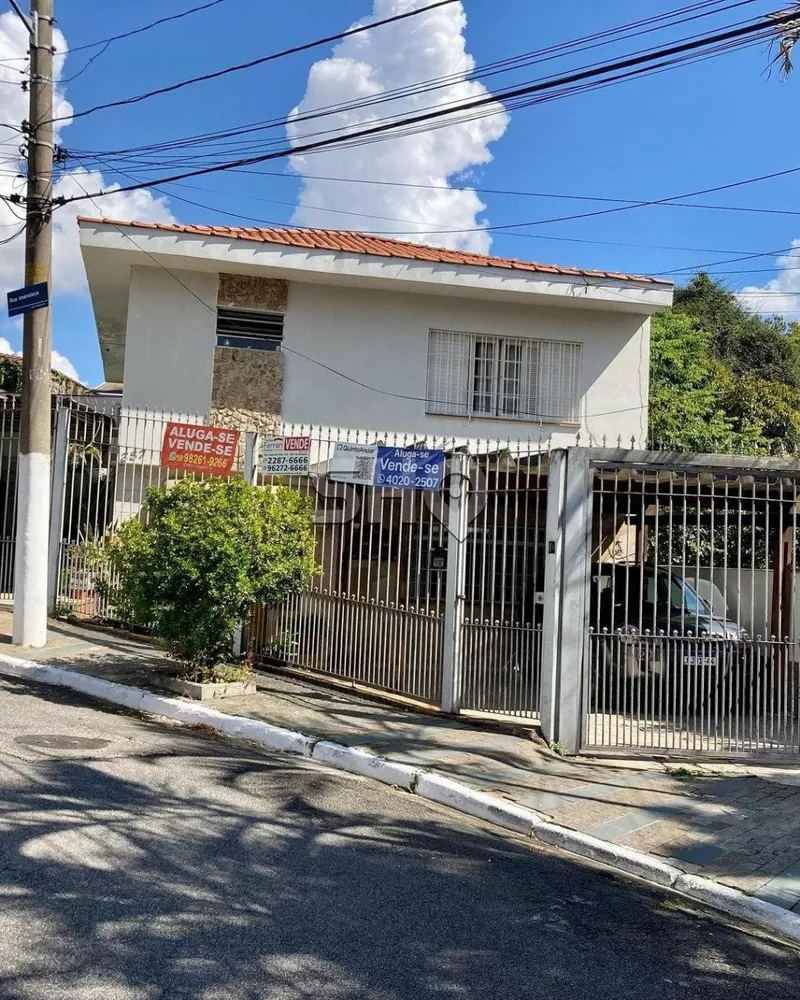 Casa à venda com 3 quartos, 360m² - Foto 1