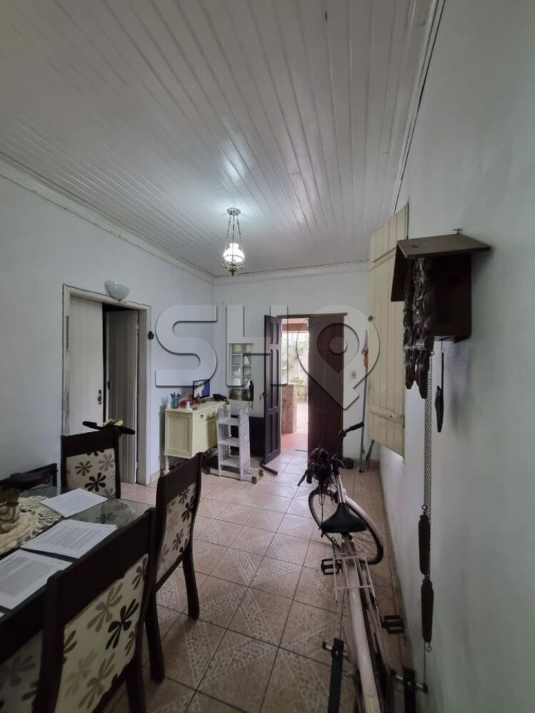 Casa à venda com 2 quartos, 140m² - Foto 3