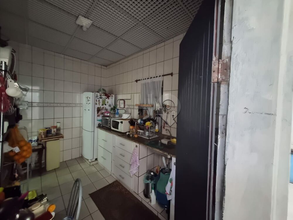 Casa à venda com 2 quartos, 140m² - Foto 4