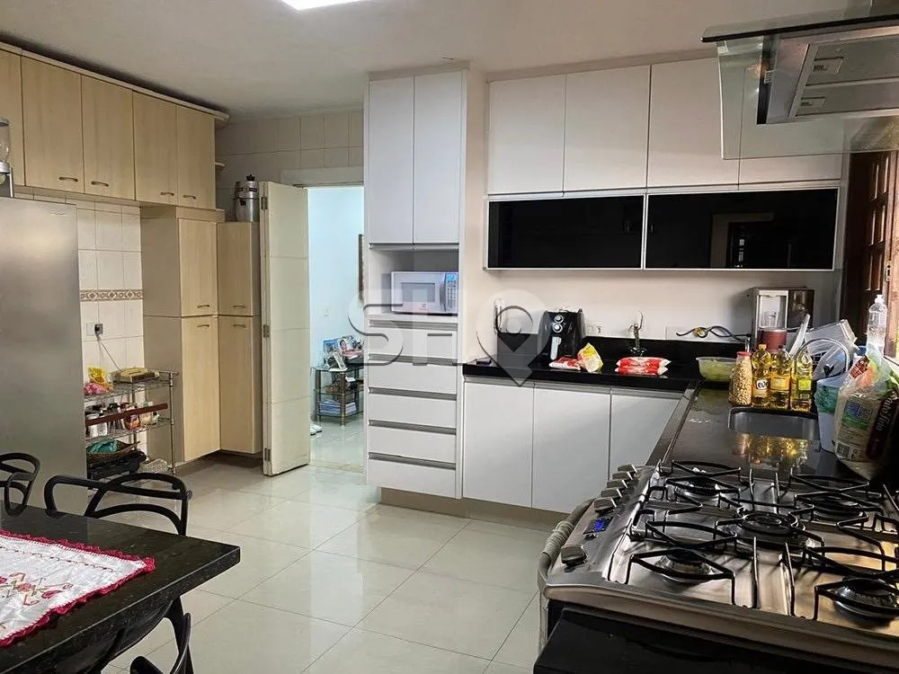 Sobrado, 3 quartos, 293 m² - Foto 4
