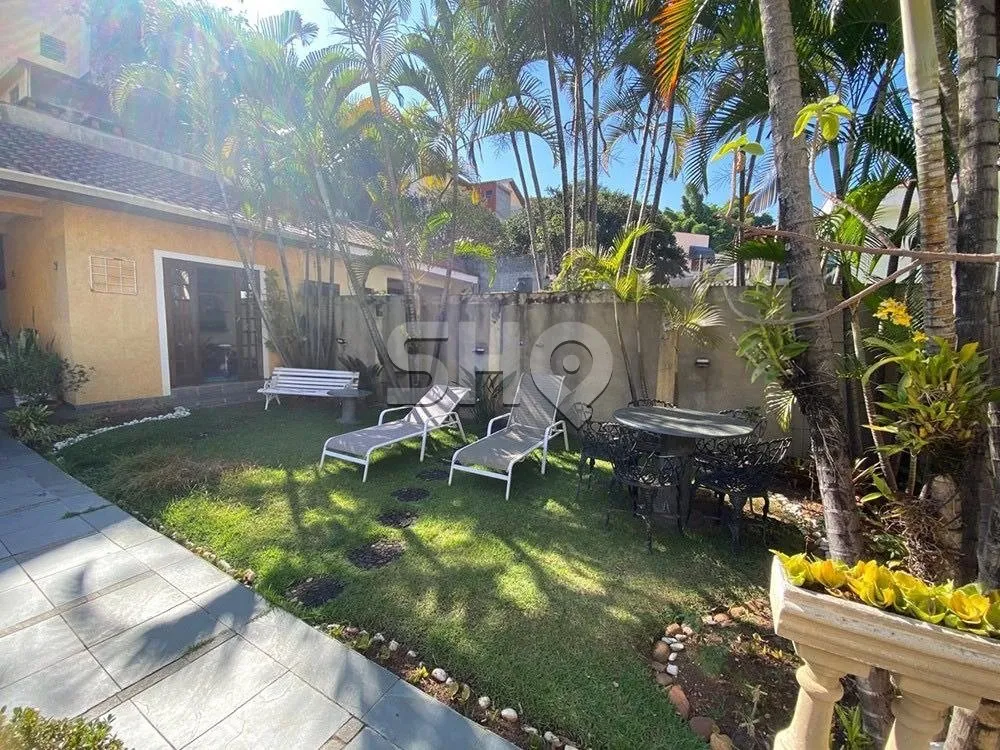 Sobrado, 3 quartos, 293 m² - Foto 1