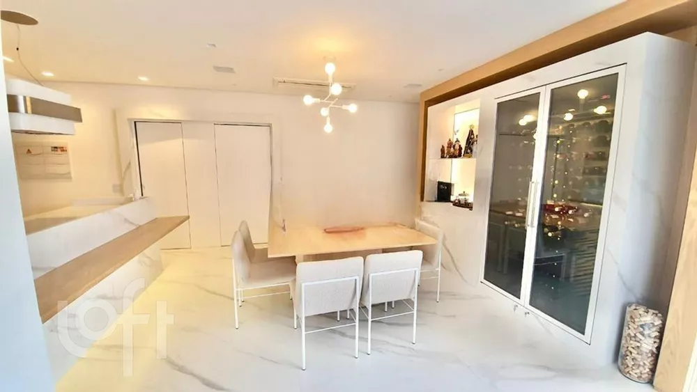 Apartamento à venda com 2 quartos, 109m² - Foto 4