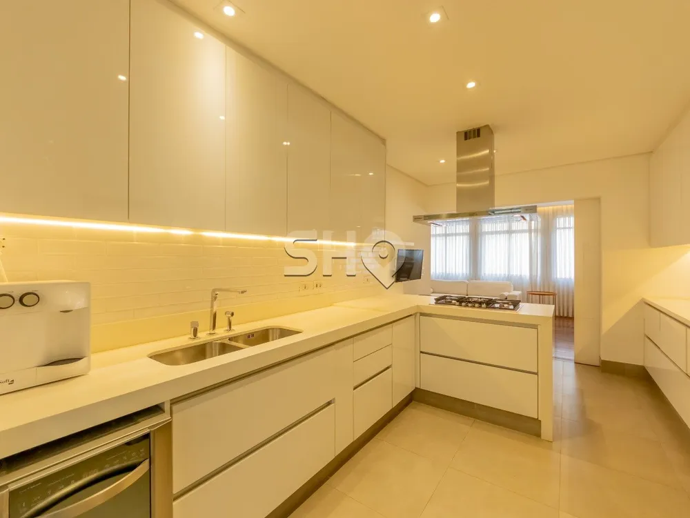 Apartamento, 3 quartos, 138 m² - Foto 1
