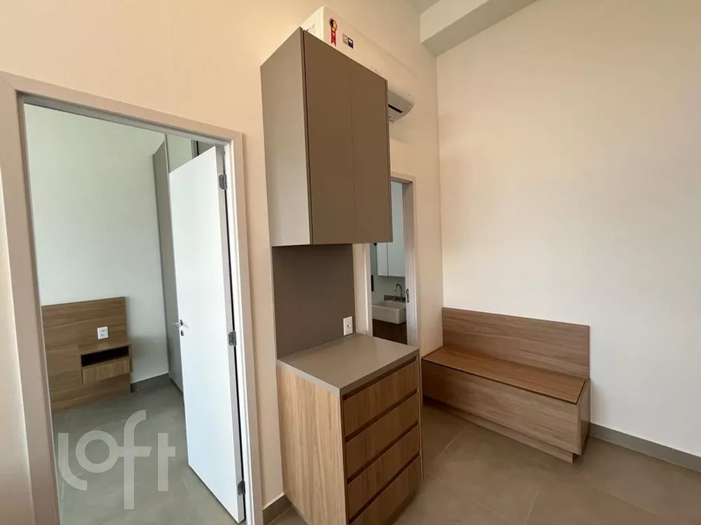 Apartamento à venda com 1 quarto, 40m² - Foto 4