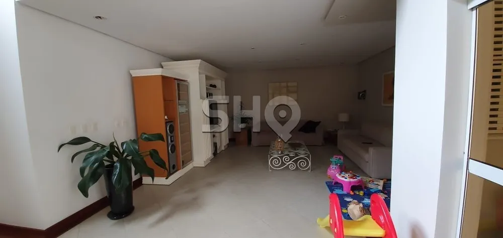 Casa, 4 quartos, 709 m² - Foto 1