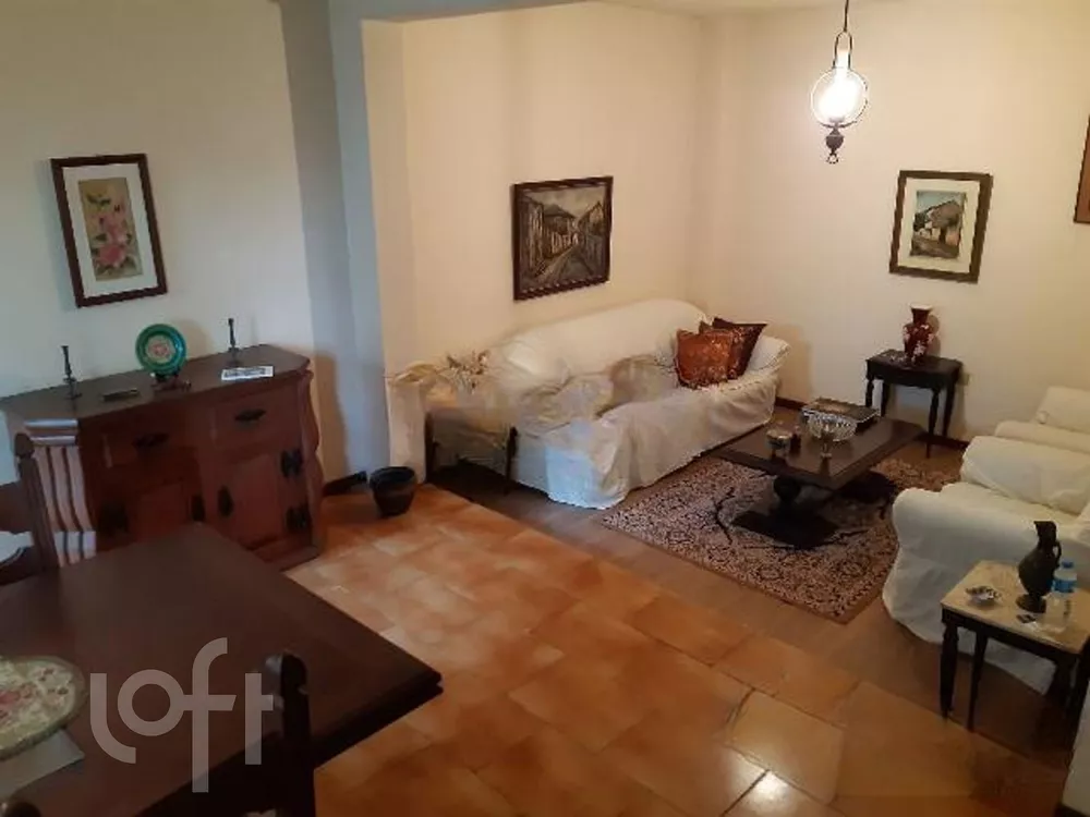 Casa à venda com 3 quartos, 110m² - Foto 1