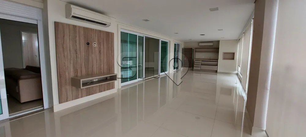 Apartamento, 4 quartos, 213 m² - Foto 1