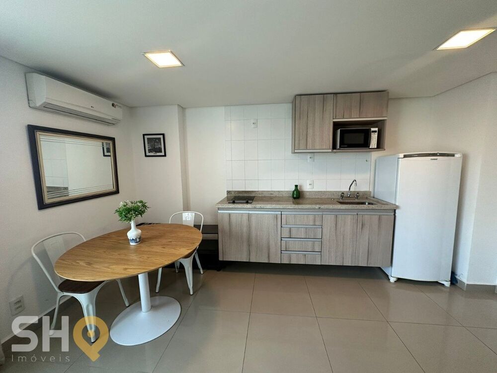 Apartamento, 1 quarto, 27 m² - Foto 2