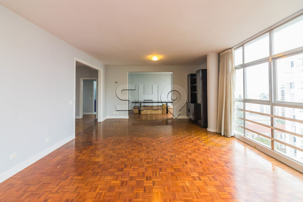 Apartamento, 3 quartos, 228 m² - Foto 2