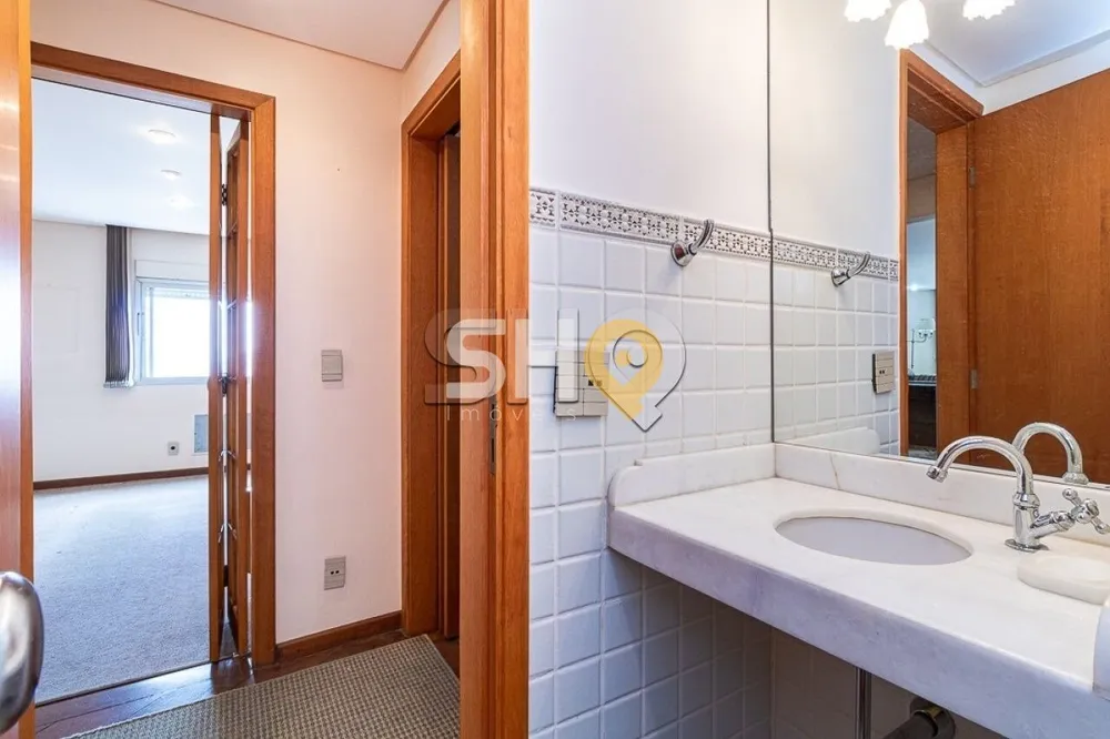 Apartamento, 3 quartos, 190 m² - Foto 1