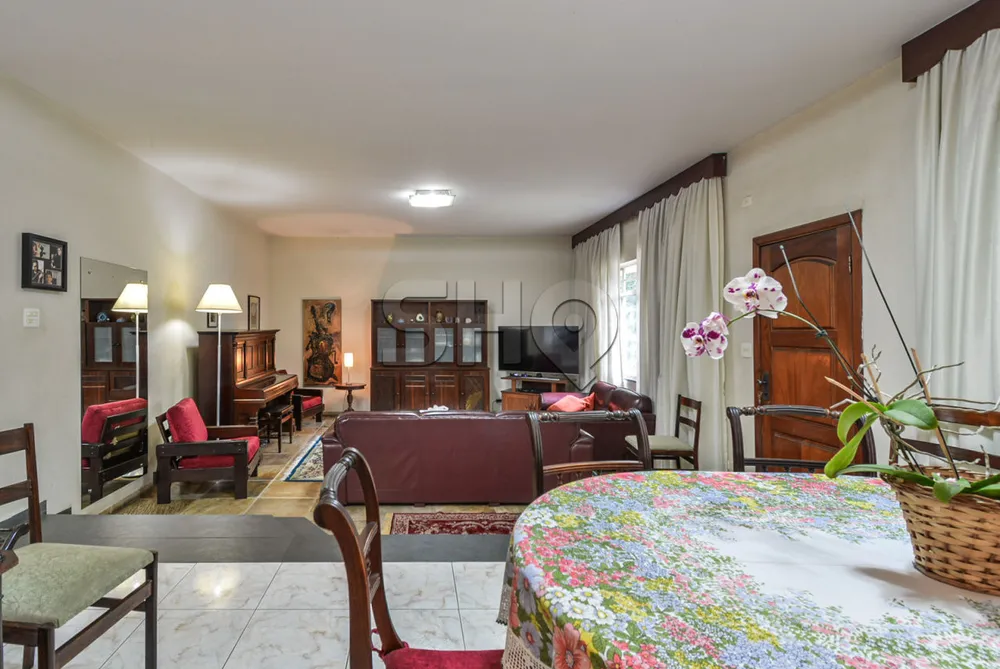 Casa, 3 quartos, 290 m² - Foto 3