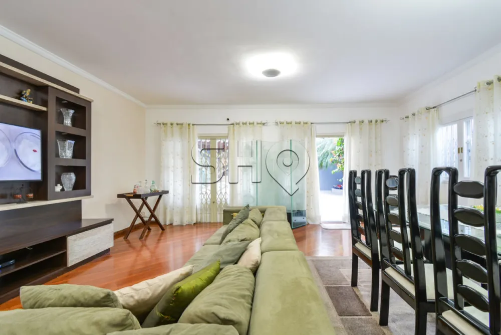 Sobrado, 4 quartos, 225 m² - Foto 1