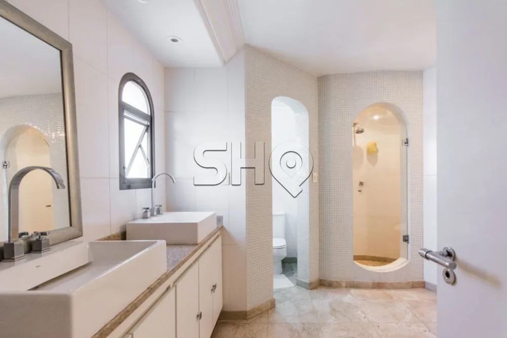 Apartamento, 4 quartos, 244 m² - Foto 2