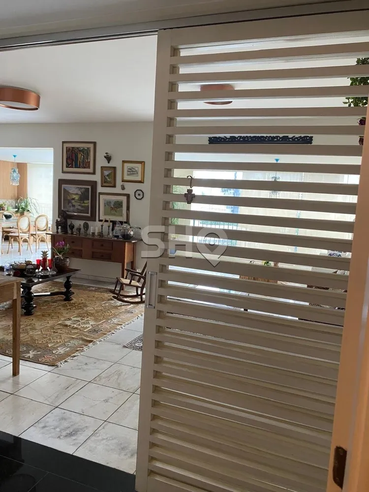 Apartamento, 4 quartos, 205 m² - Foto 2