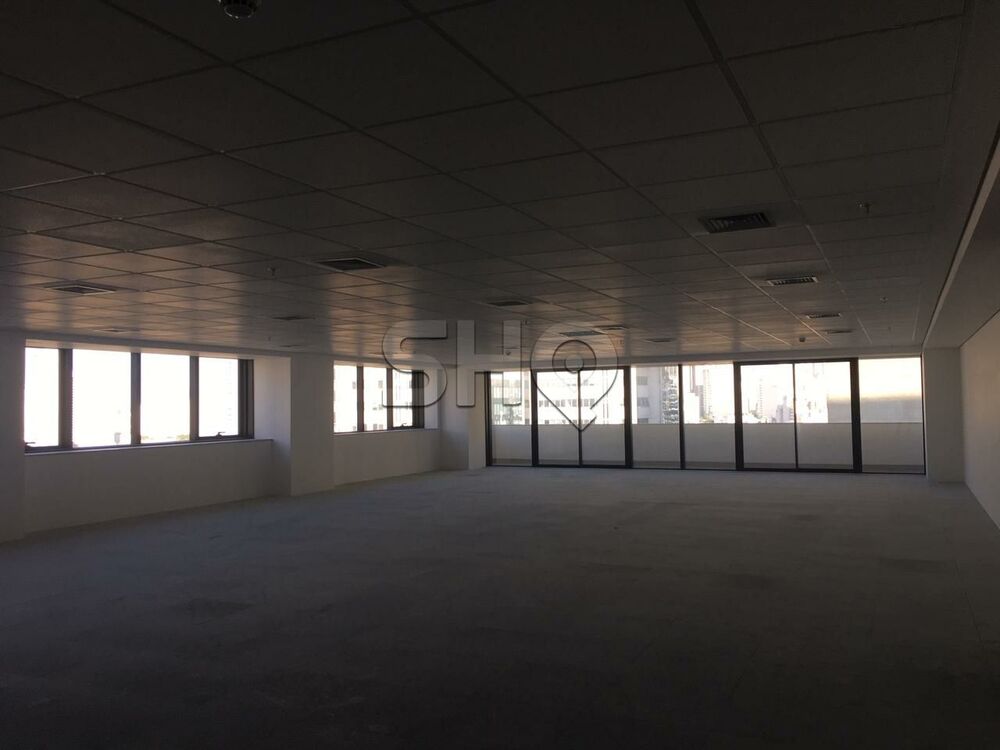 Sala-Conjunto, 1070 m² - Foto 1