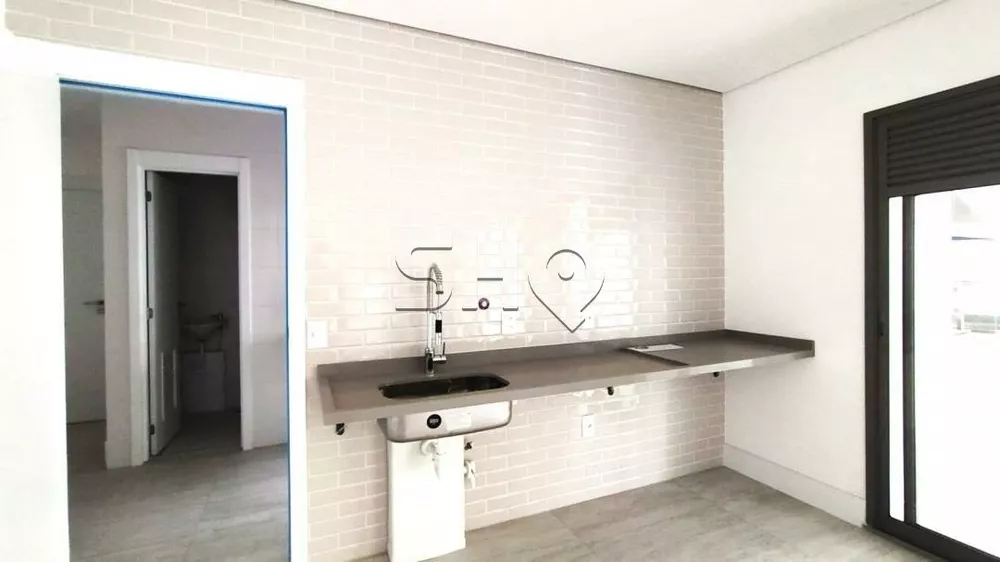 Apartamento à venda com 3 quartos, 146m² - Foto 2