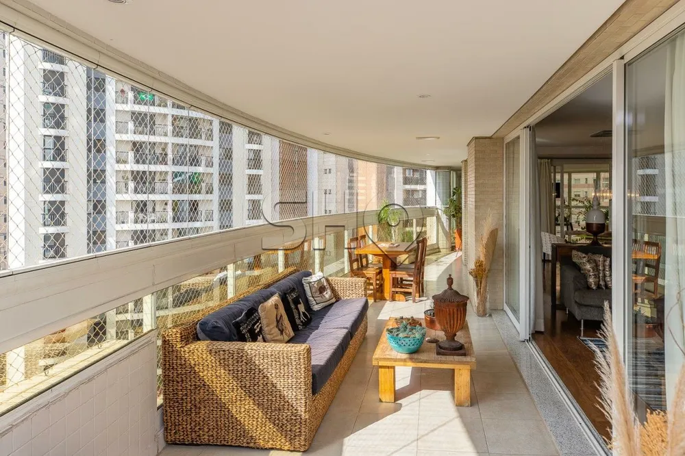 Apartamento, 3 quartos, 366 m² - Foto 10