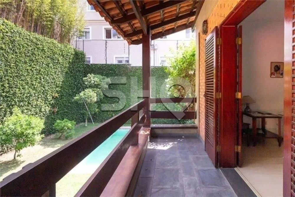 Sobrado, 3 quartos, 353 m² - Foto 6
