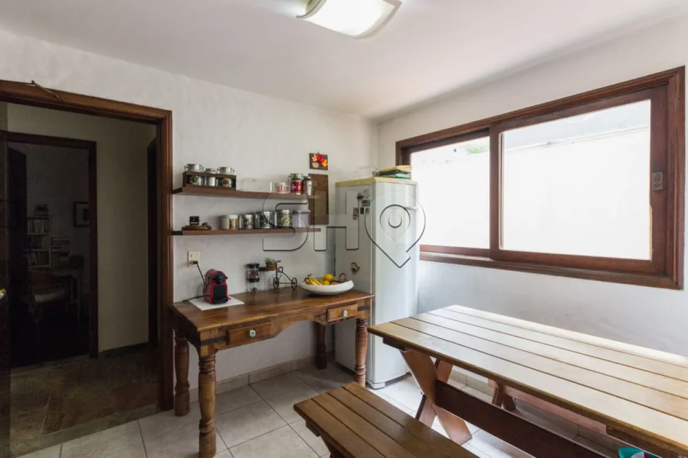 Sobrado, 4 quartos, 580 m² - Foto 2