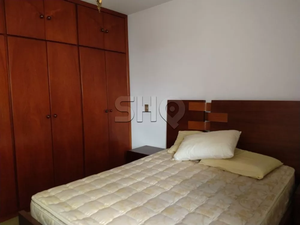 Apartamento à venda com 4 quartos, 211m² - Foto 18