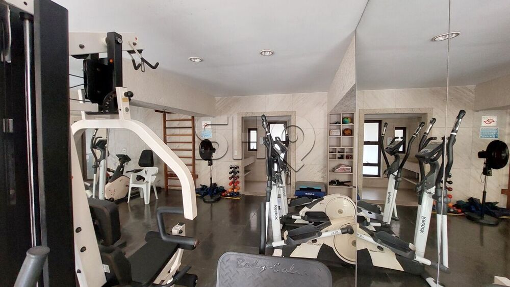 Apartamento, 3 quartos, 204 m² - Foto 2