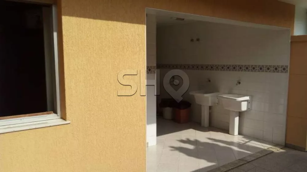 Sobrado à venda com 3 quartos, 223m² - Foto 18