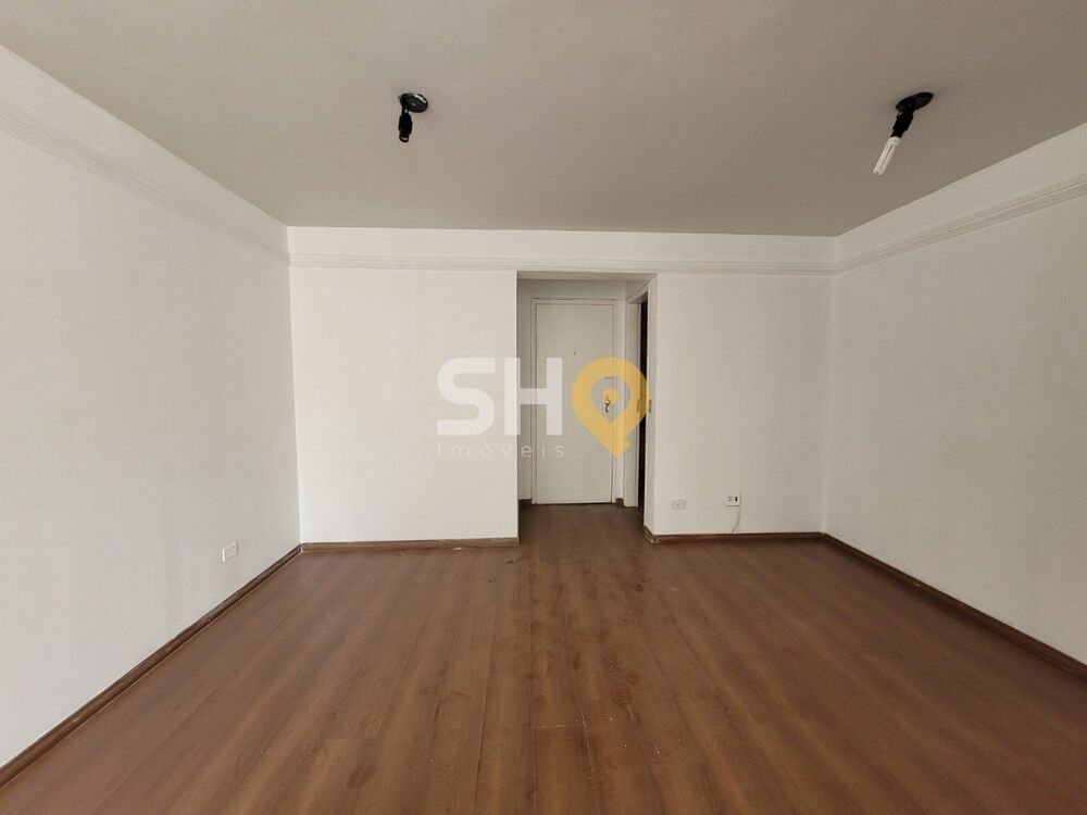 Apartamento para alugar com 2 quartos, 77m² - Foto 3
