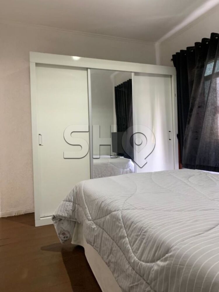 Sobrado, 3 quartos, 240 m² - Foto 1