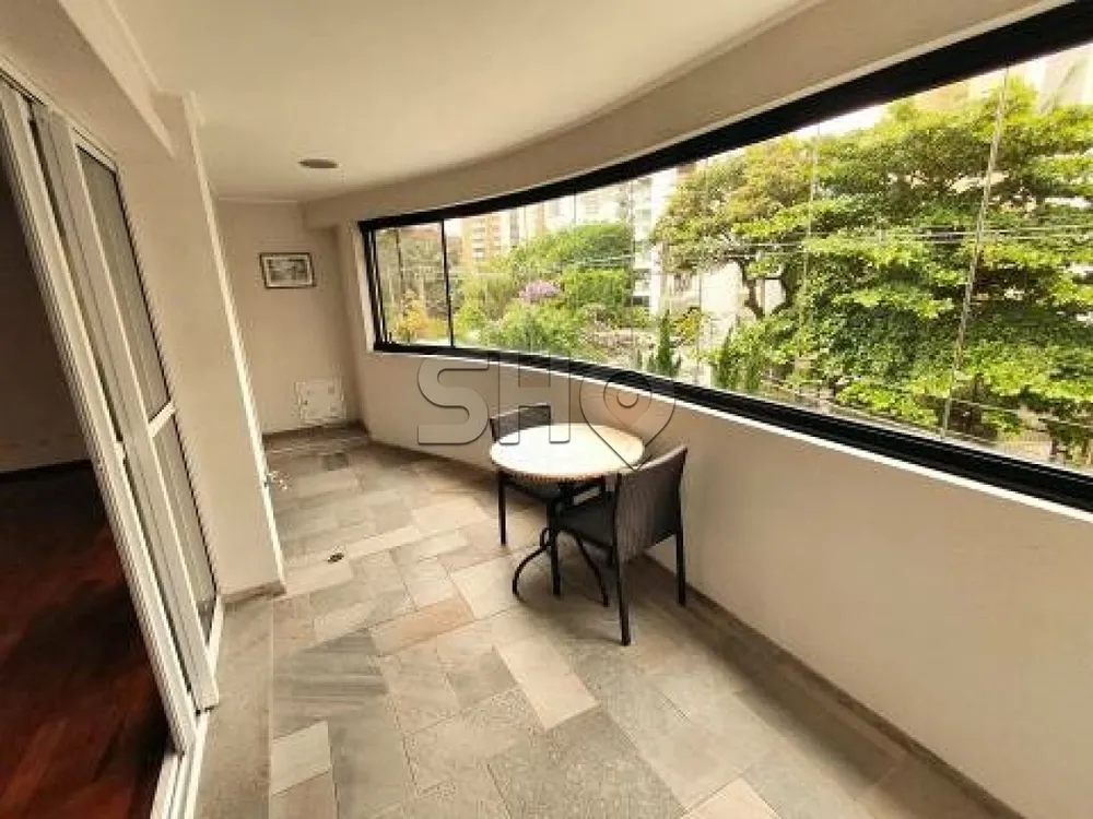 Apartamento, 3 quartos, 140 m² - Foto 2