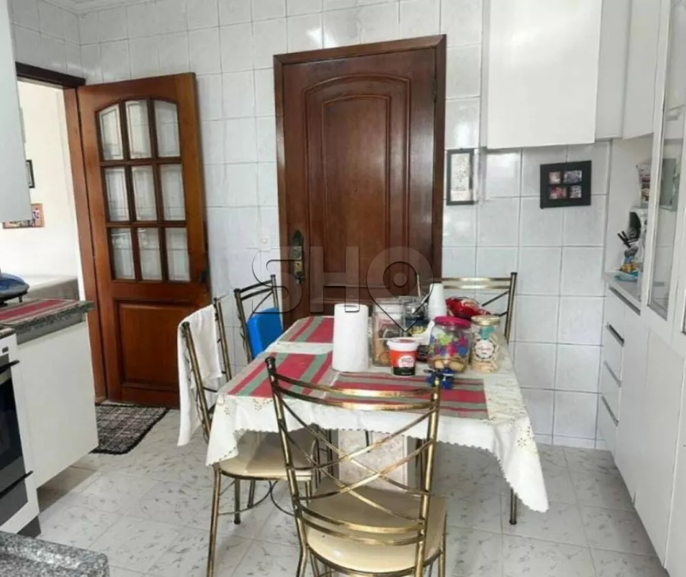 Apartamento à venda com 3 quartos, 90m² - Foto 3