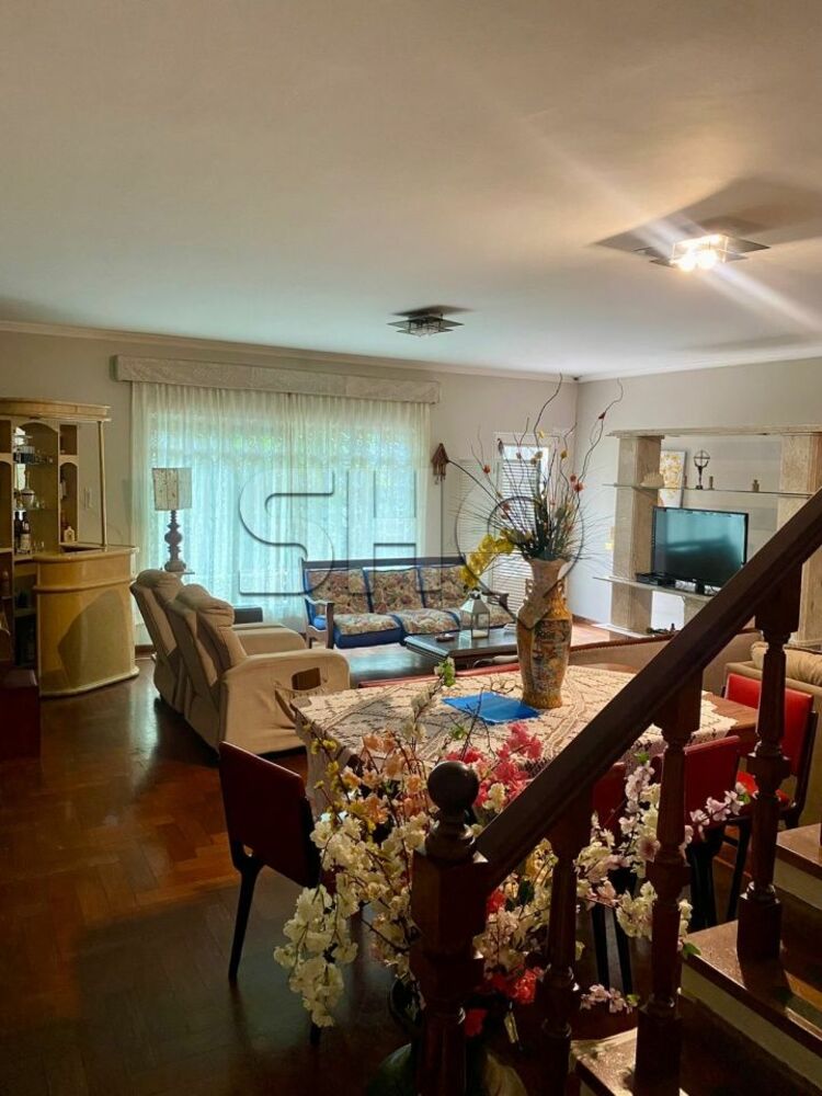 Casa, 4 quartos, 332 m² - Foto 2