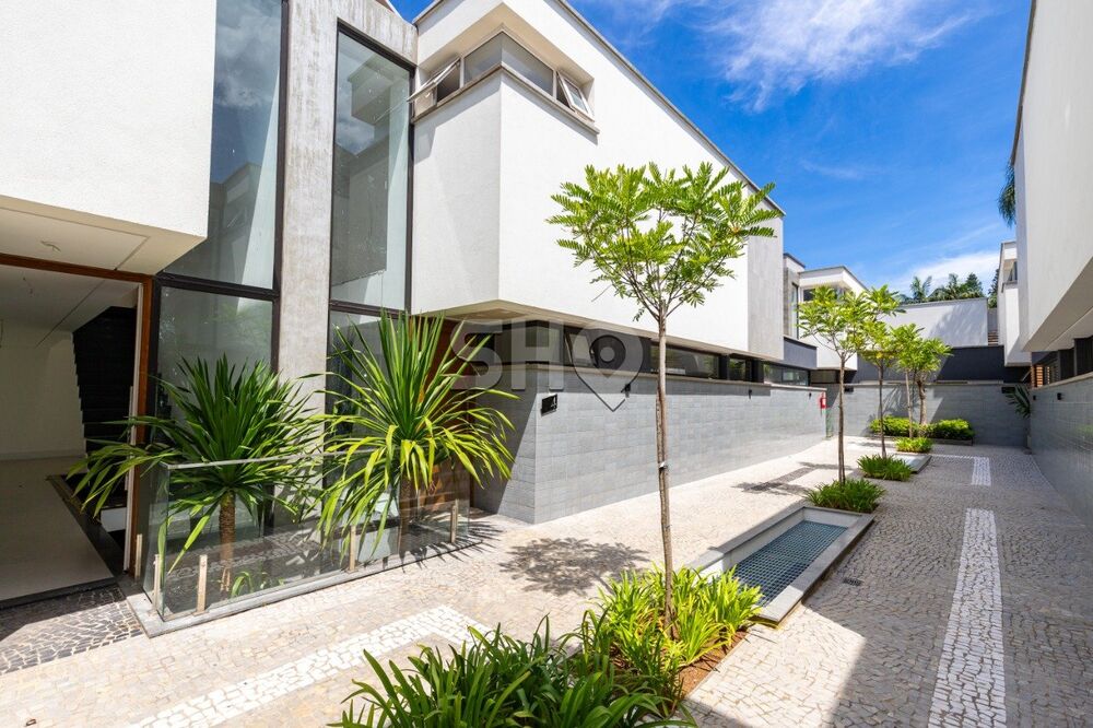 Casa de Condomínio à venda com 4 quartos, 427m² - Foto 10