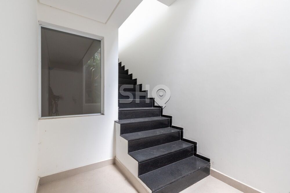 Casa de Condomínio à venda com 4 quartos, 427m² - Foto 9