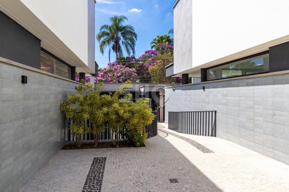 Casa de Condomínio à venda com 4 quartos, 427m² - Foto 12